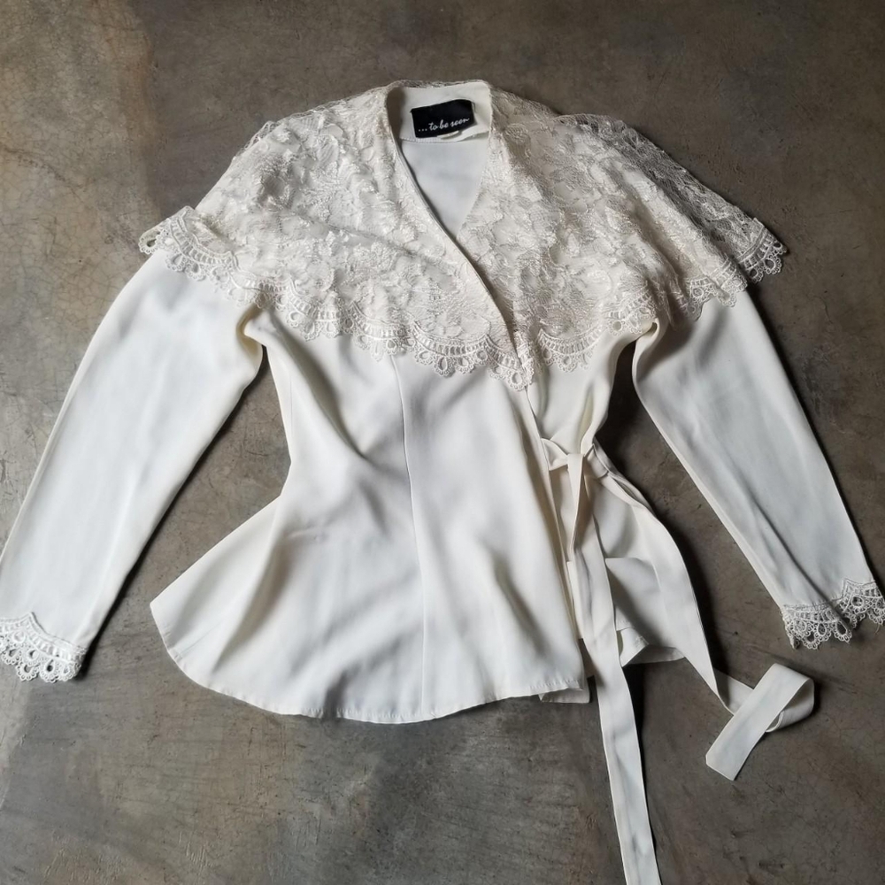 Vintage 80s 90s Cream Jacket and Skirt Suit Set M